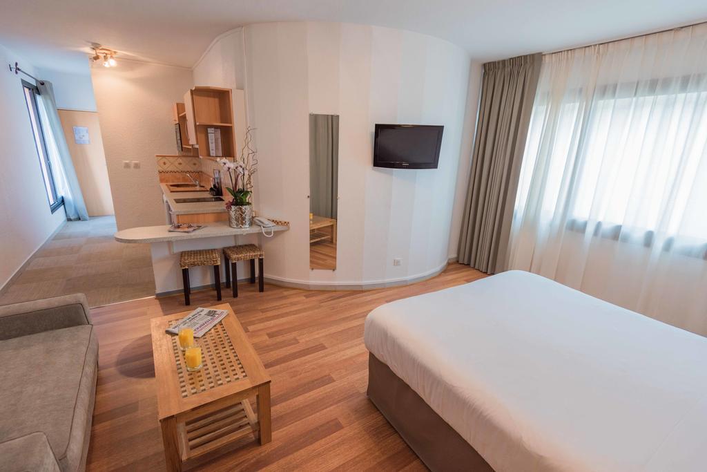 Ibis Avignon Centre Pont De L'Europe Hotel Kültér fotó